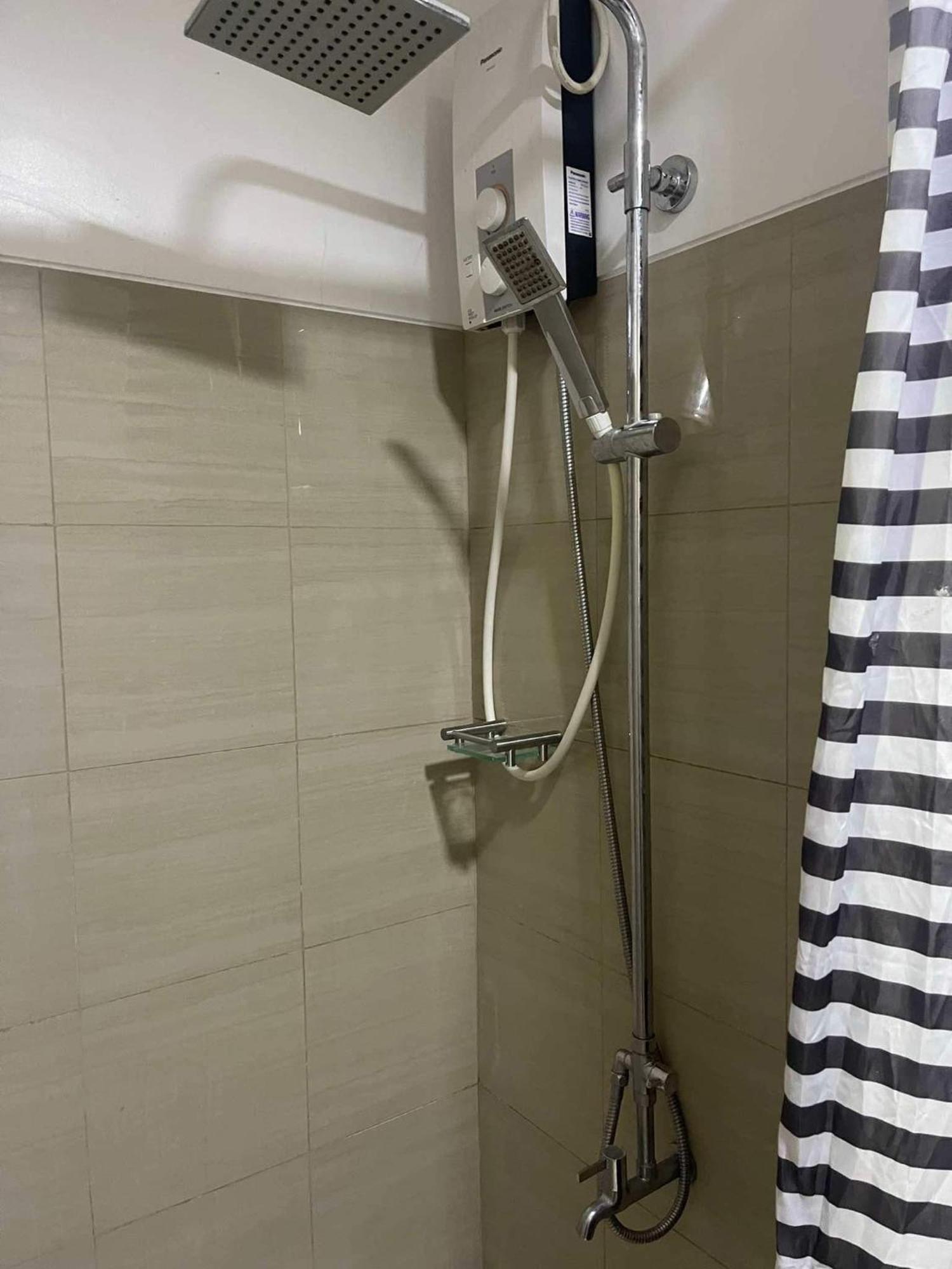 Shore 1 & 3 Residences Moa 1Br With Balcony By Darpm Manila Exterior foto
